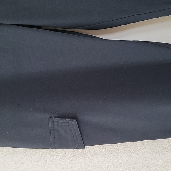 Soft Surroundings Black Go Lively Pull-on Cargo Pants Size Small - Picture 6 of 8